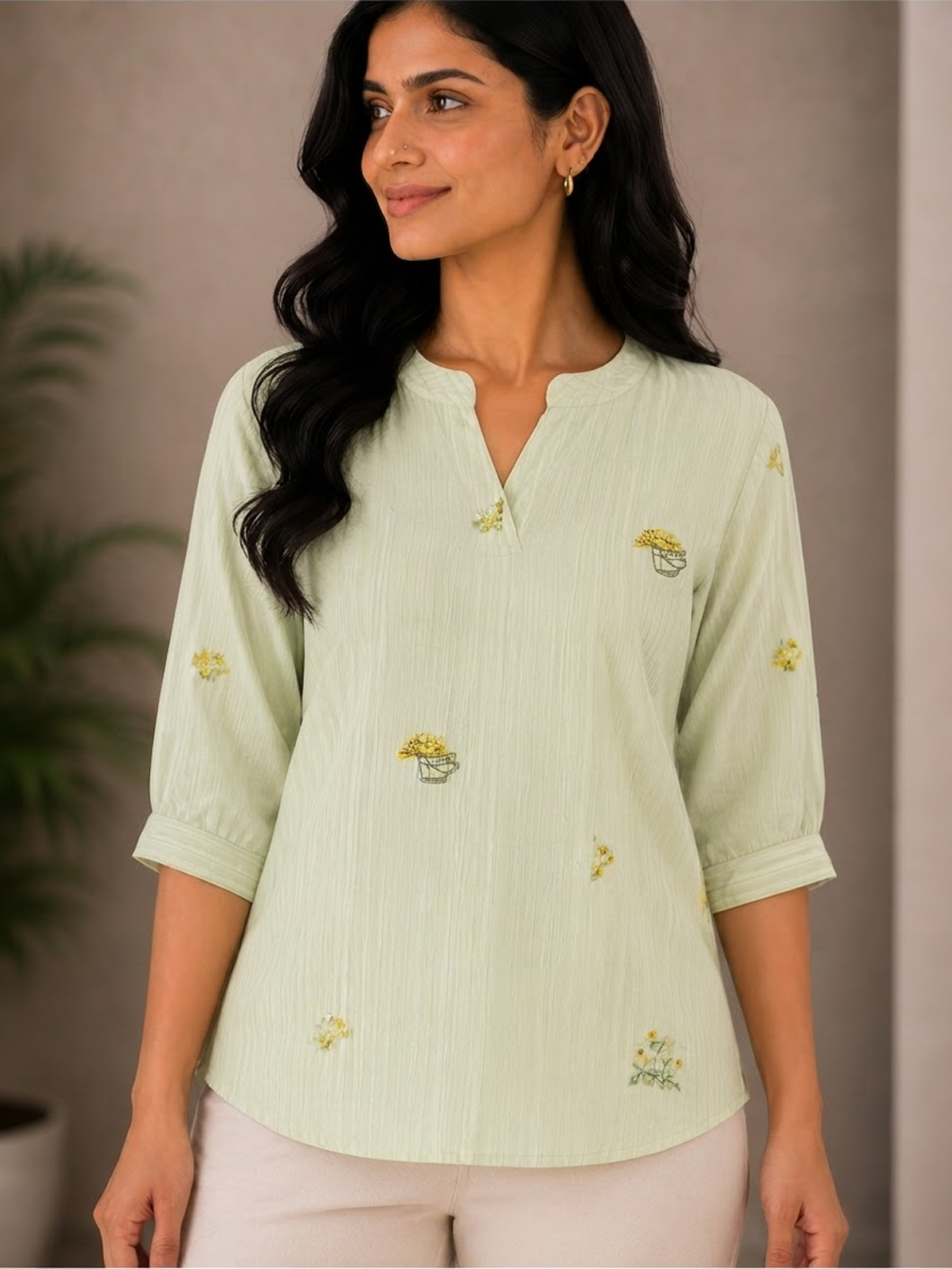 Floral Printed Women's Top Product Description - Image 3