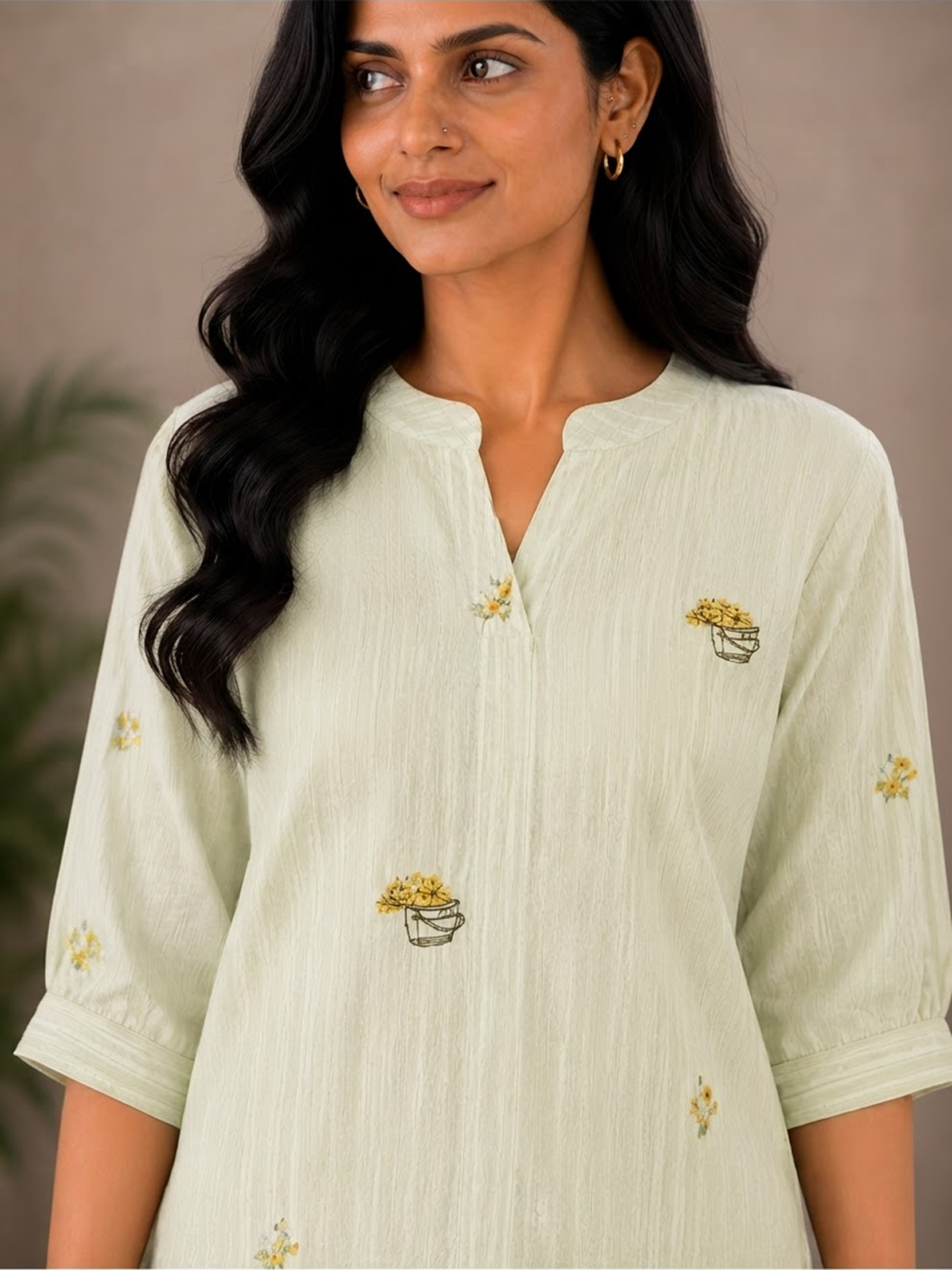 Floral Printed Women's Top Product Description - Image 4